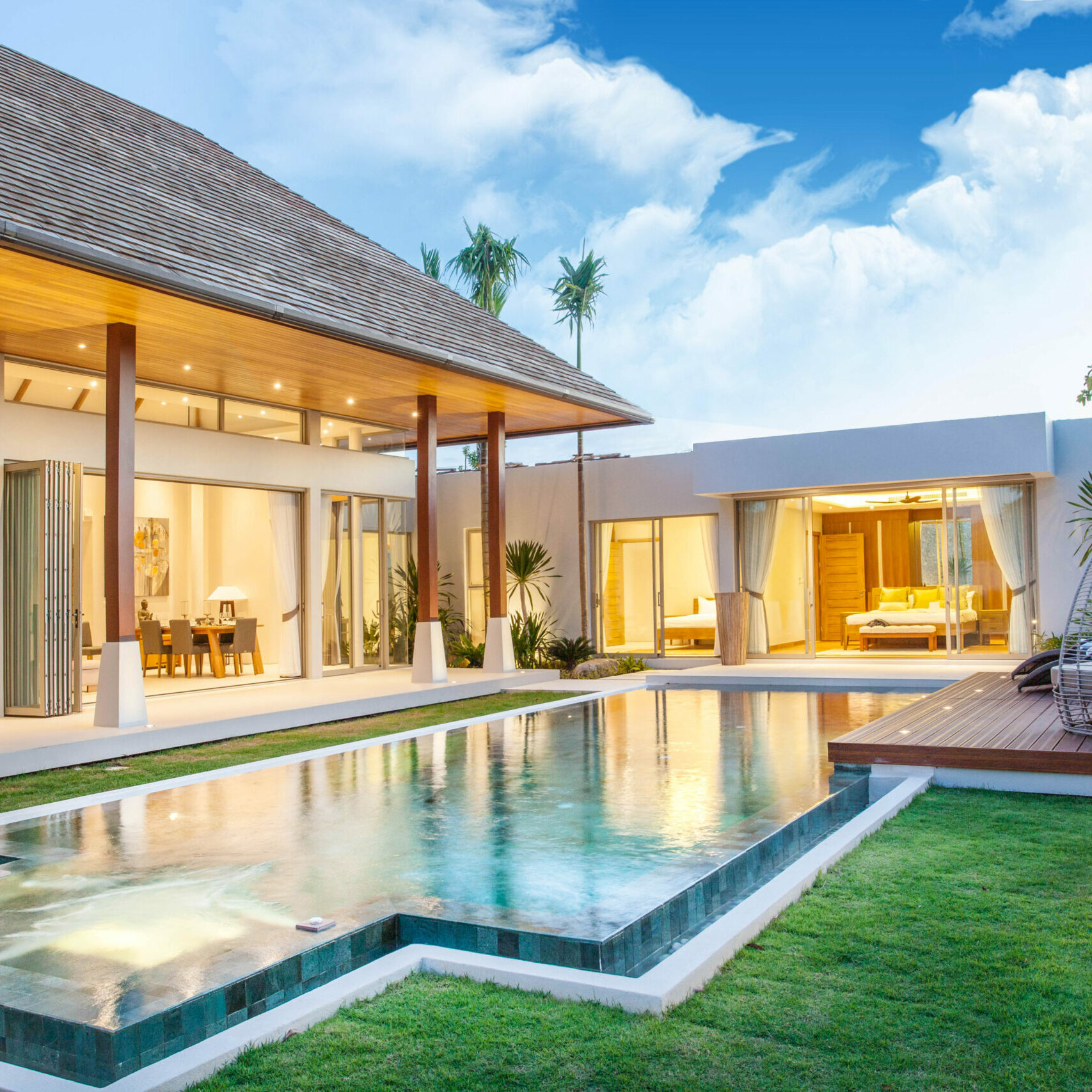 Real,Estate,Luxury,Exterior,Design,Pool,Villa,With,Interior,Design